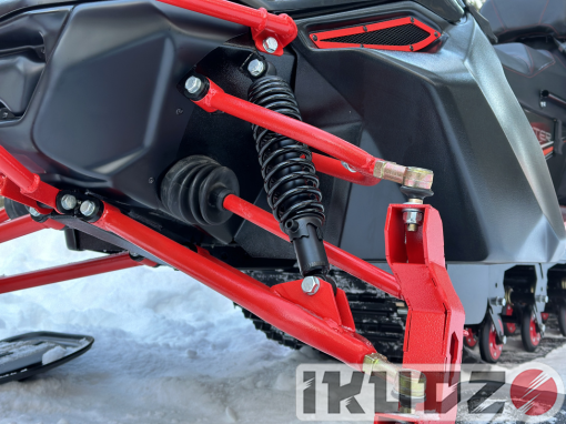 IKUDZO HUNTER 650LK 26 Expert V2 snowmobile